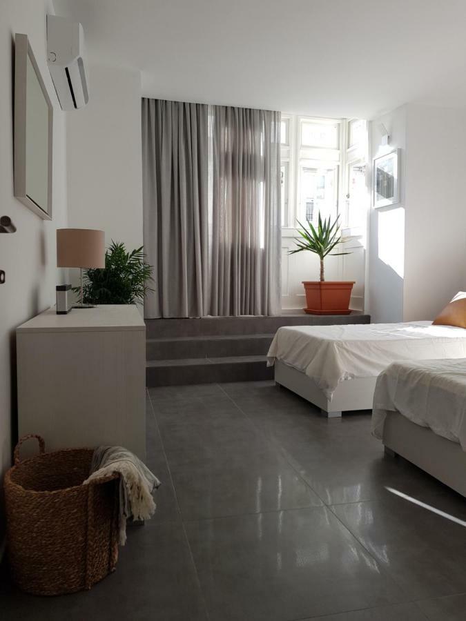 Duplex Maisonette With Heated P-Pool And Jacuzzi Saint Julian's Ngoại thất bức ảnh